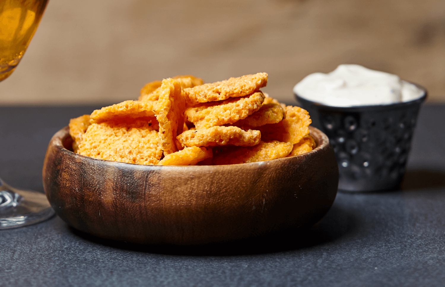 Käse-Cracker von Lava Cheese - zum Dahinschmelzen